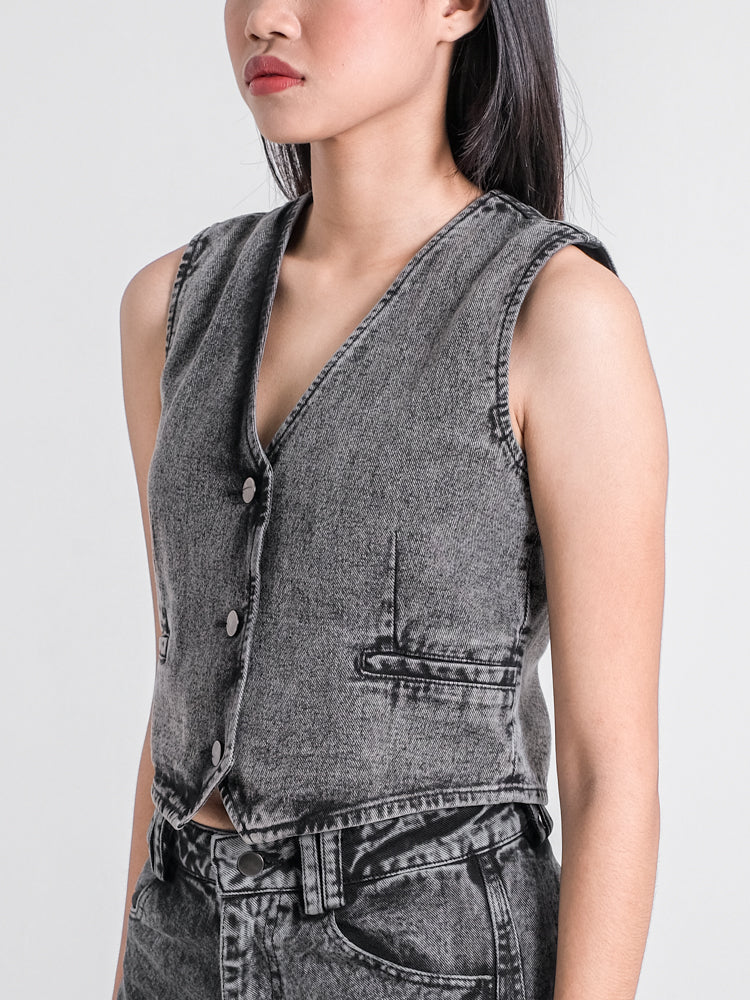ROMAN DENIM VEST